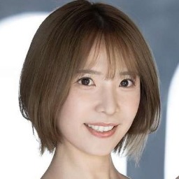 우스이 리카