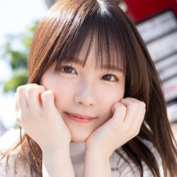 유메노 히나