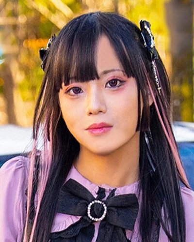 히사키 에나