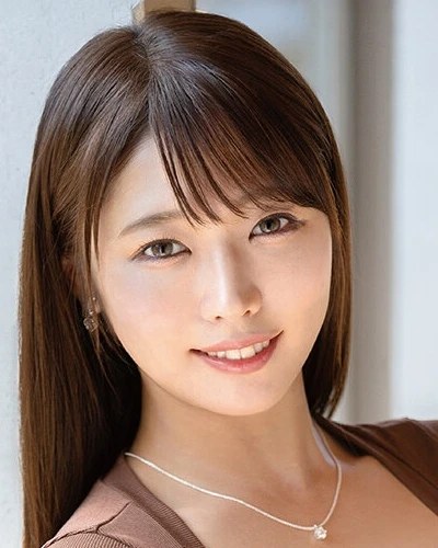 와카무라 시오리